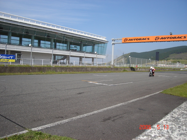 img0021.jpg