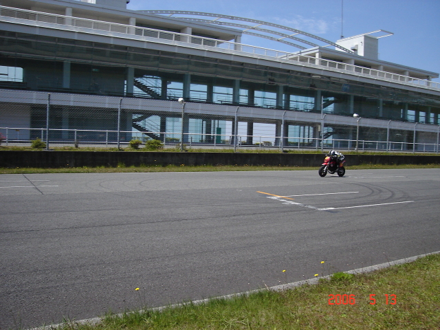 img0100.jpg
