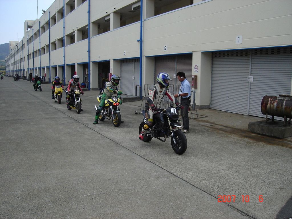 img0011.jpg
