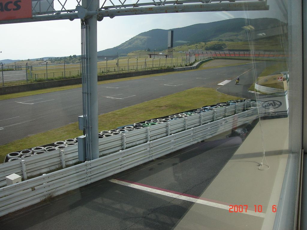 img0037.jpg