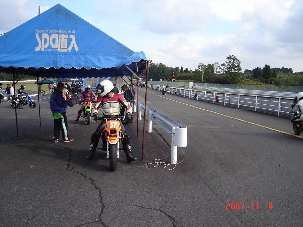 img0122.jpg