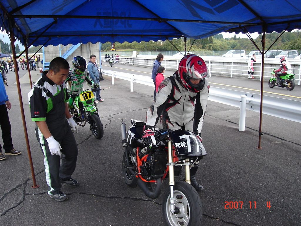 img0100.jpg