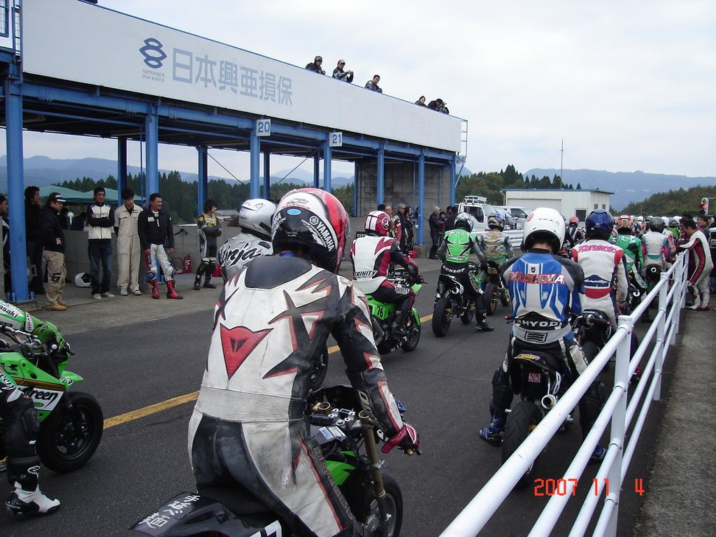 img0102.jpg
