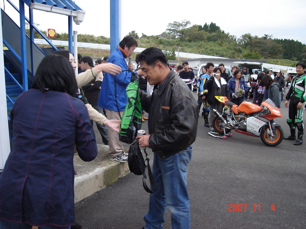 img0402.jpg