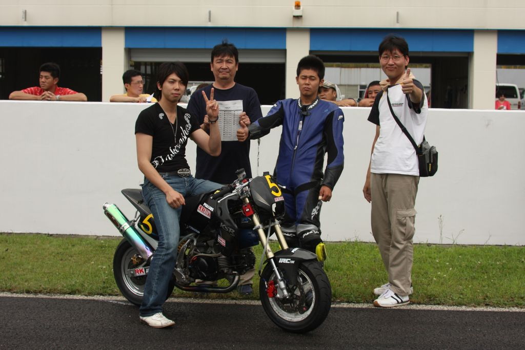 img0015.jpg