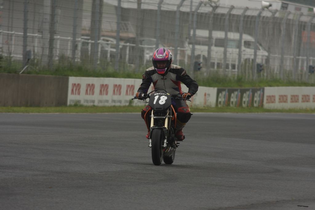 img0048.jpg