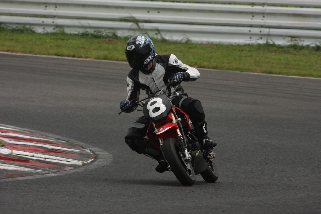img0261.jpg