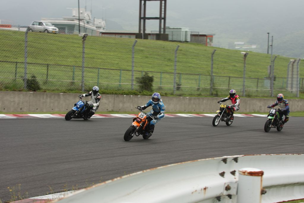 img0049.jpg