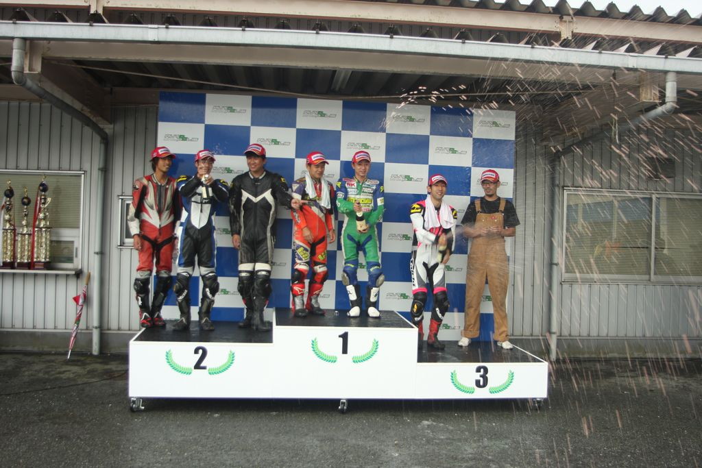 img0241.jpg