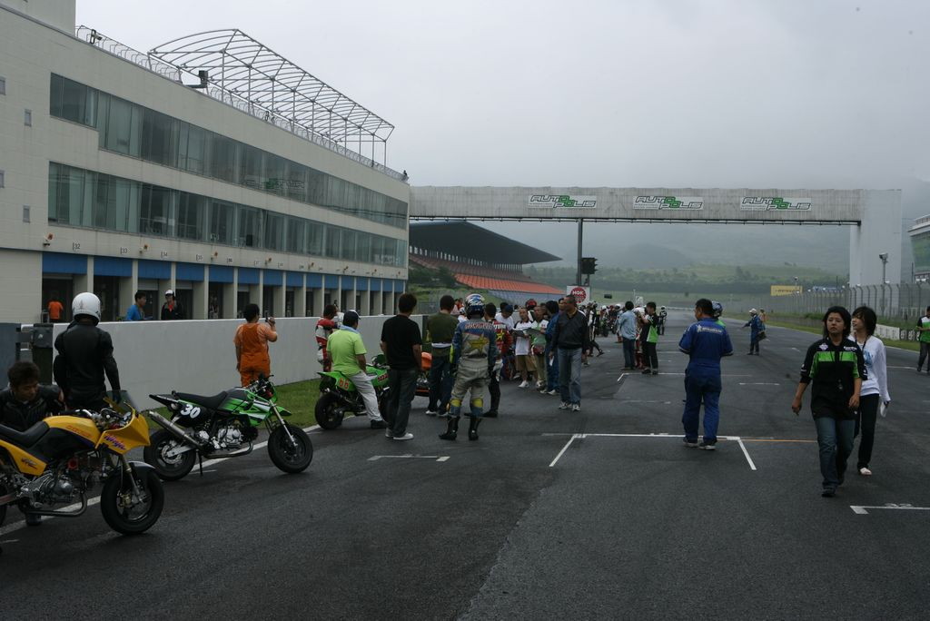 img0008.jpg