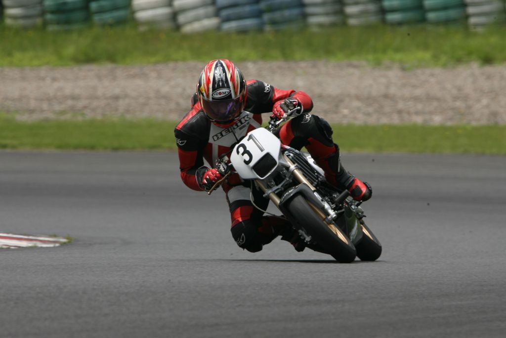 img0027.jpg